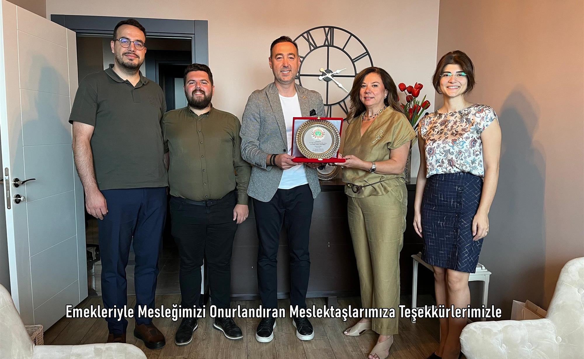 Emekleriyle Mesleğimizi Onurlandıran Meslektaşlarımıza Teşekkürlerimizle
