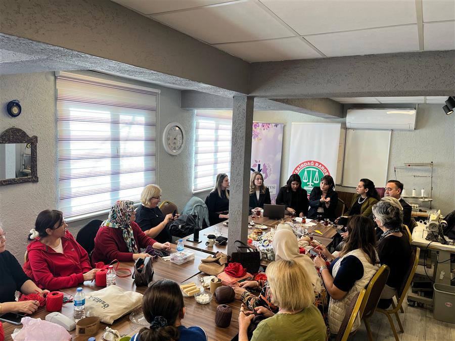 “Tekirdağ Barosu Mahalle Buluşması” Çorlu Muhittin Mahallesinde Gerçekleştirildi