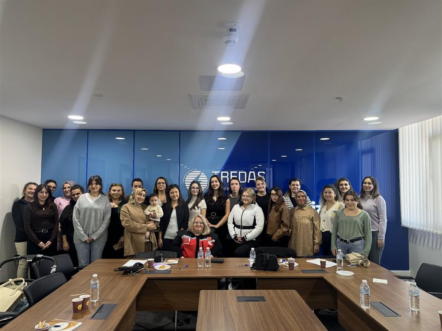 Dünden Bugüne Kadın Mücadelesi ve Hukuki Mekanizmaları Eğitimi Gerçekleştirildi