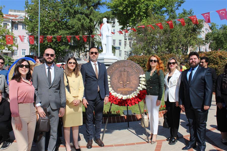 19 Mayıs Atatürk'ü Anma, Gençlik ve Spor Bayramı Çelenk Töreni