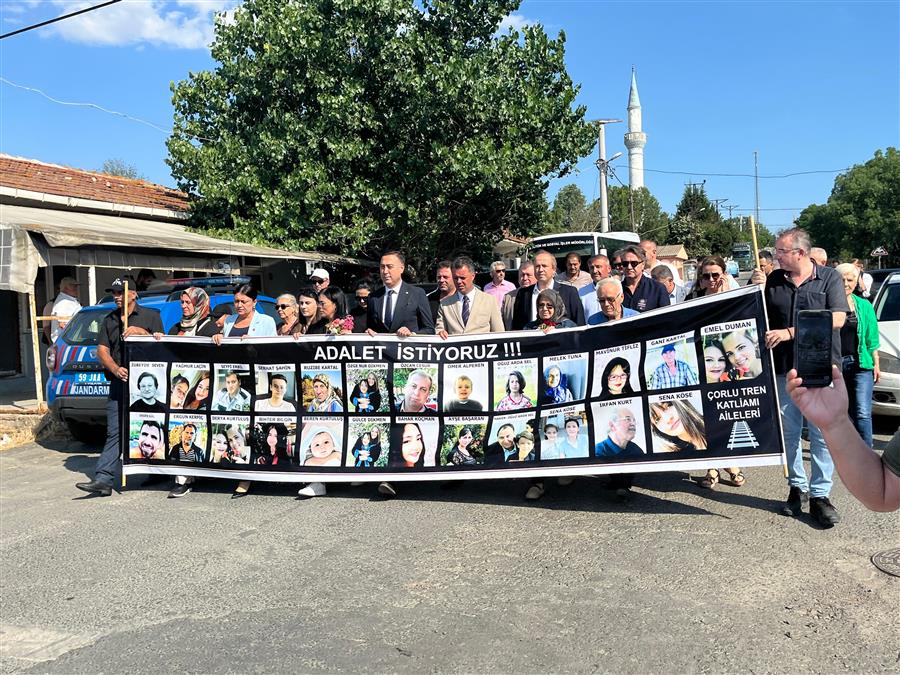 Çorlu Tren Kazasının 8. Yılında Anma Programı Düzenlendi